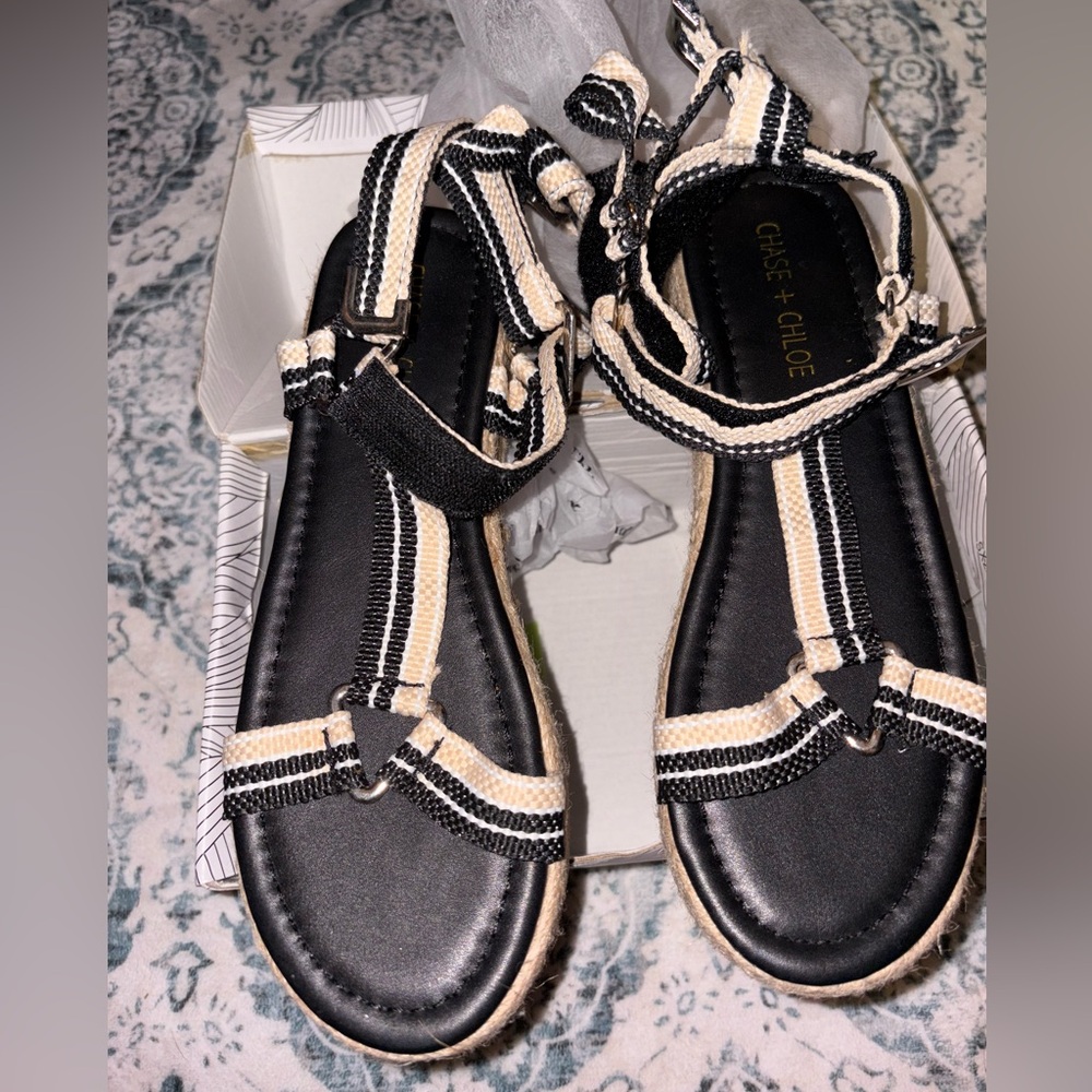 Chase + Chloe black and tan platform sandals